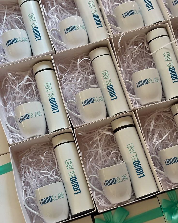 box (mug+water bottle)